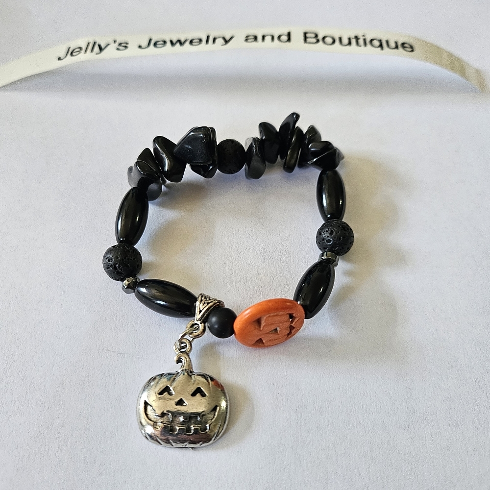 Jelly's Jewelry and Boutique Handcrafted, NWT, Fun/Funky/Edgy Halloween Bracelet